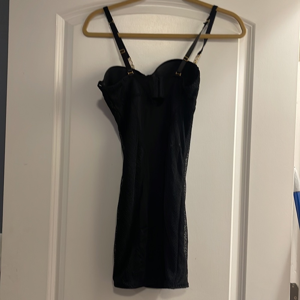 Fit Figure Improving Technology Medium Black Push… - image 4